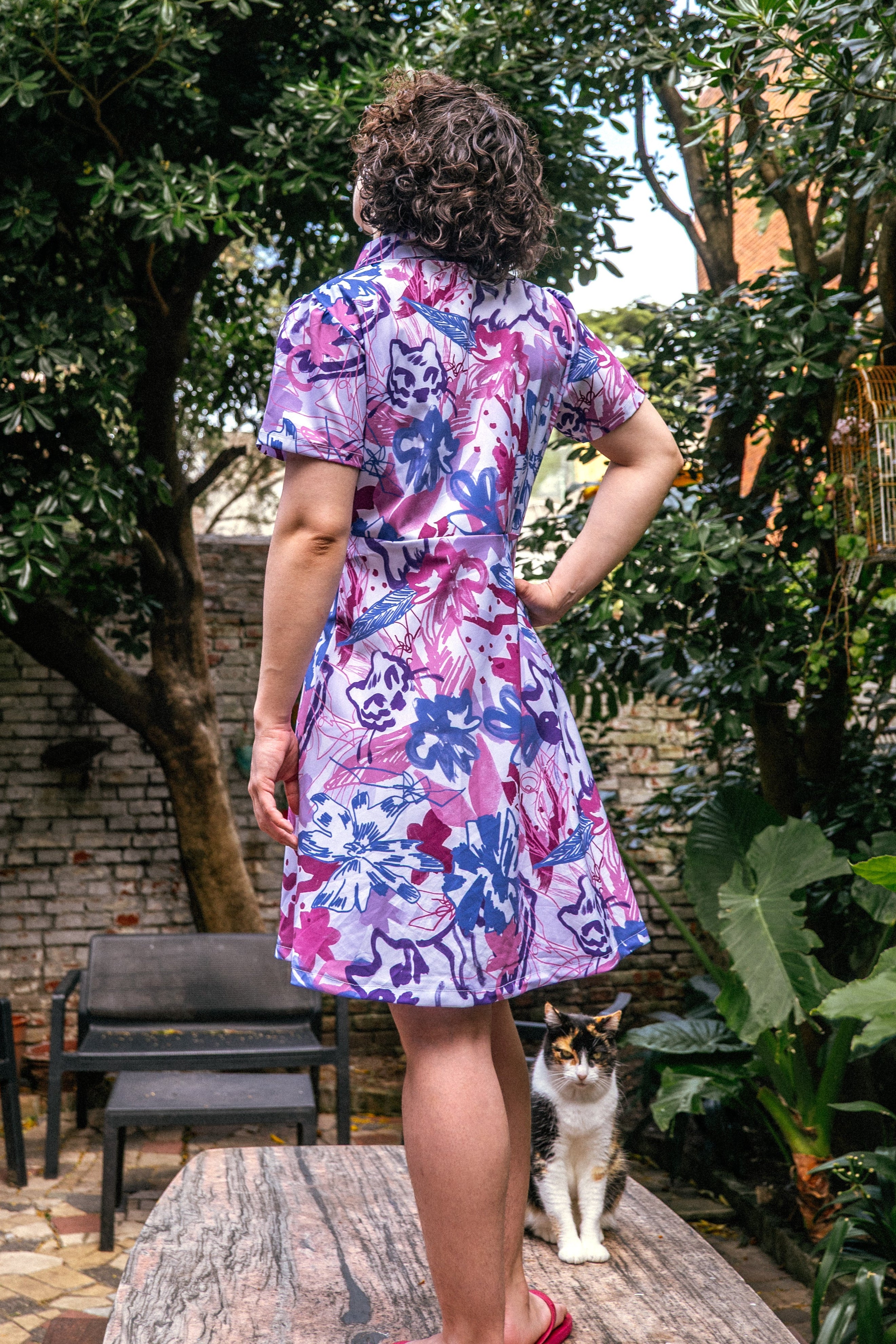 Vestido de cuello camisero Jardín de Tigres - TRAZOS