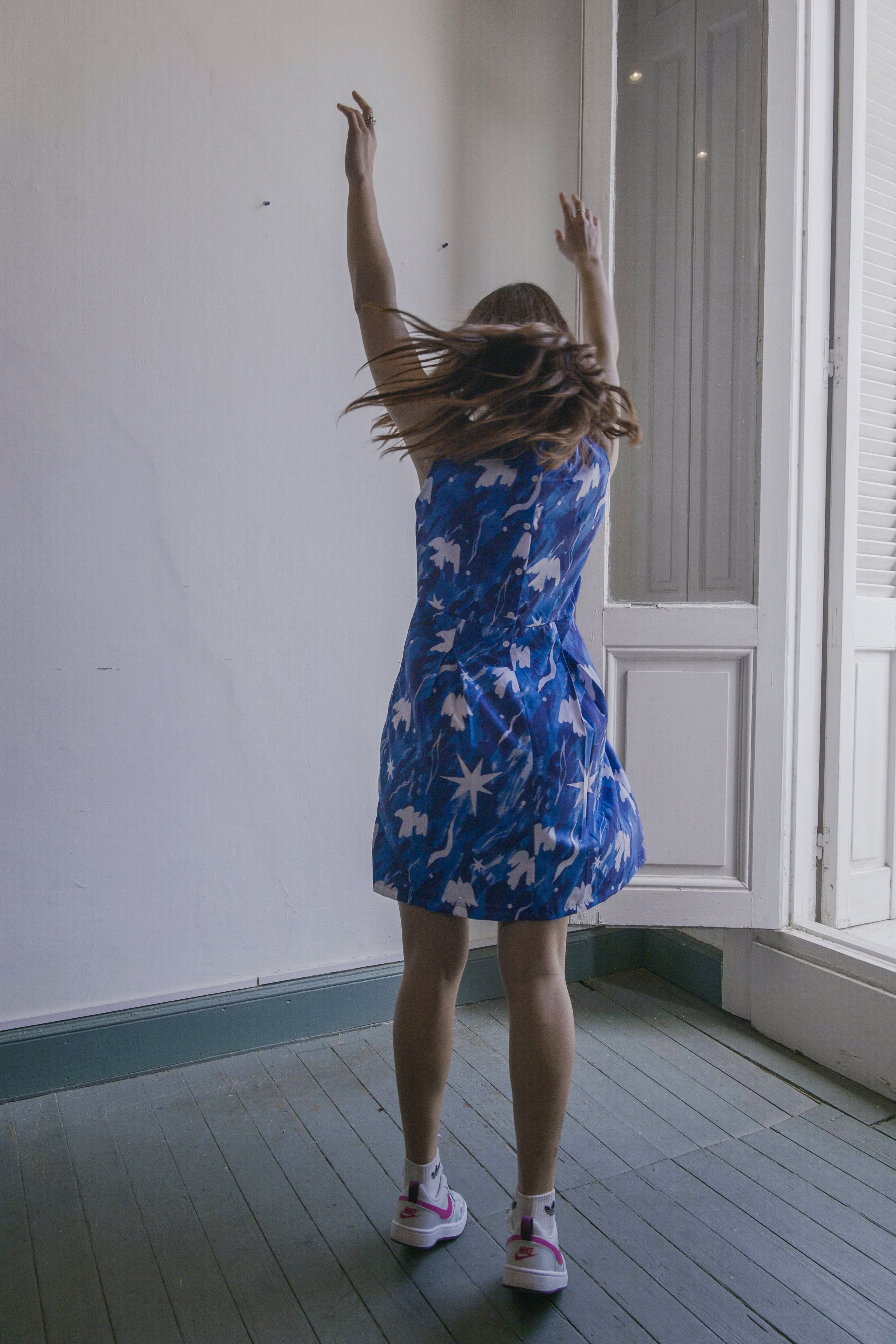 Vestido corto Vuelo - TORA